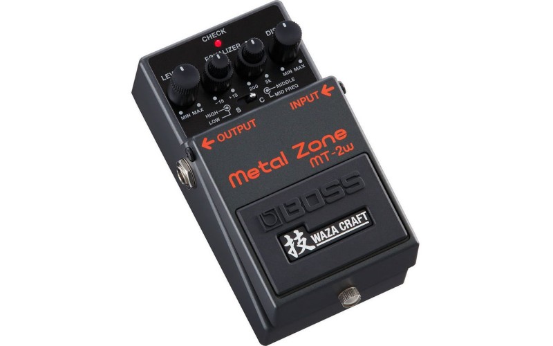 BOSS MT-2W Metal Zone гитарная педаль, овердрайв