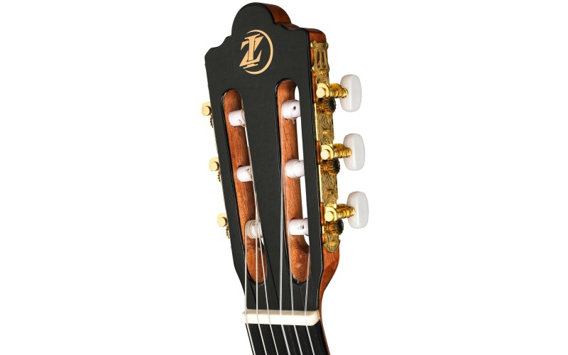 Классическая гитара IZ CG-410 N натурального цвета