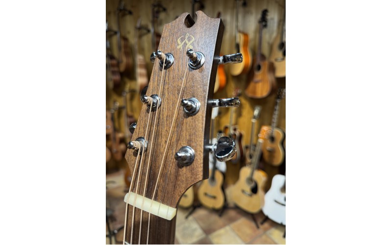 Акустическая гитара Джамбо NewTone MAPLE STORY J S NT 44,5