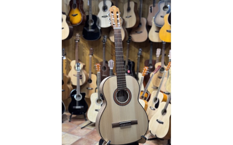 Трансакустическая классическая гитара NewTone Bravo CL S CT N T/A