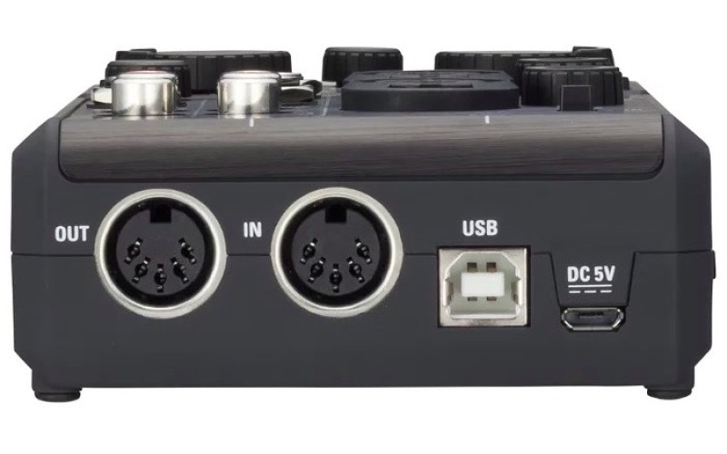 Zoom U-24 ручной аудиоинтерфейс