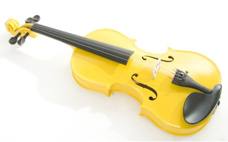 BRAHNER BVC-370 YW 4/4 - скрипка и комплект аксессуаров