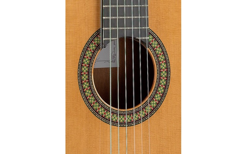 ALHAMBRA 7C - испанская классическая гитара