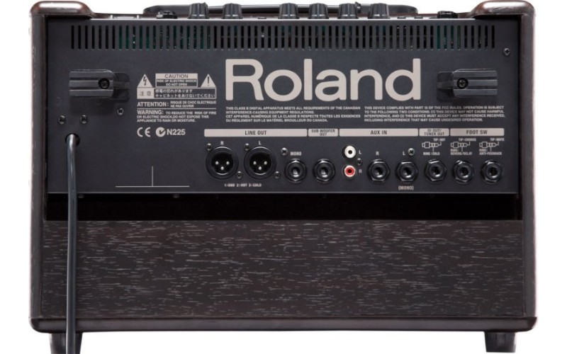 ROLAND AC-60-RW - стерео комбоусилитель для акутической гитары