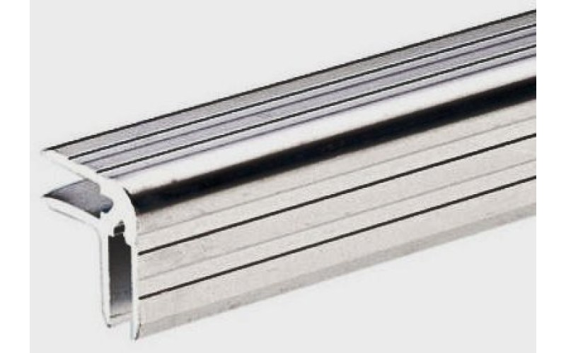 ADAM HALL 6136 - профиль угловой алюминиевый 17х17 мм (паз 4 мм), длина 4 м (цена за 1 м)