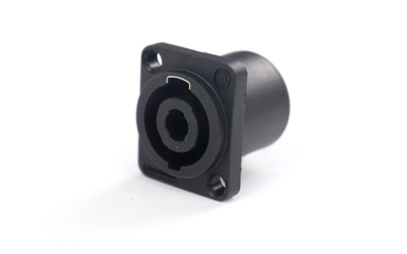 AuraSonics SC4F панельный разъем 4-контактный спикон female