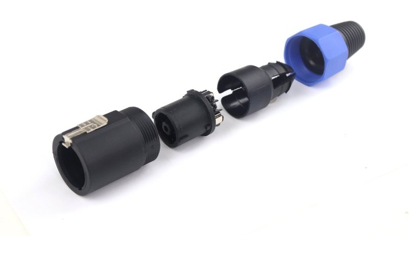 AuraSonics SN8M кабельный разъем 8-контактный speakon male