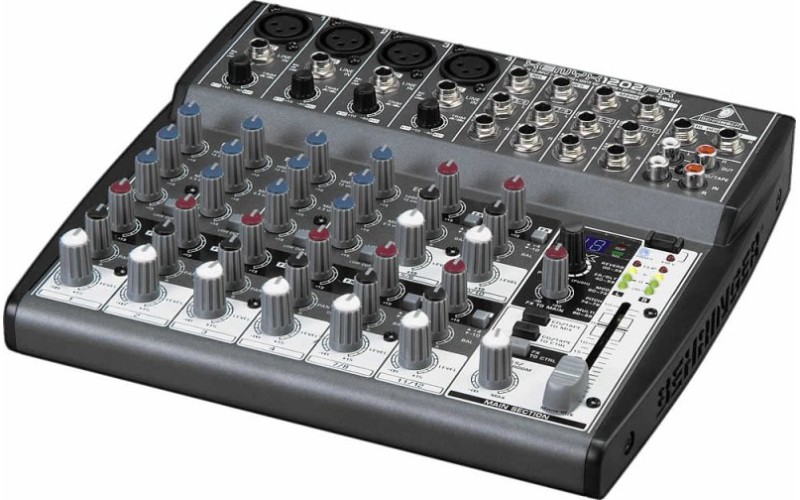 BEHRINGER 1202FX - малошумящий микшерный пульт