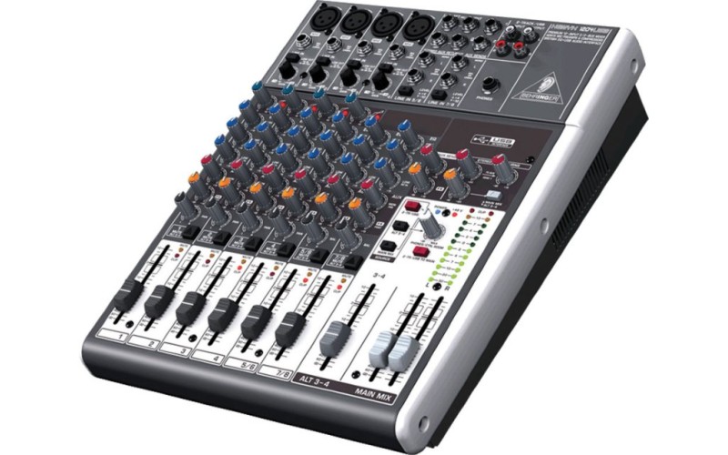 BEHRINGER 1204USB - малошумящий микшерный пульт