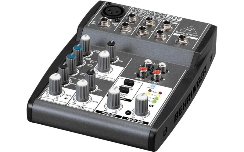 BEHRINGER 502 - малошумящий микшерный пульт