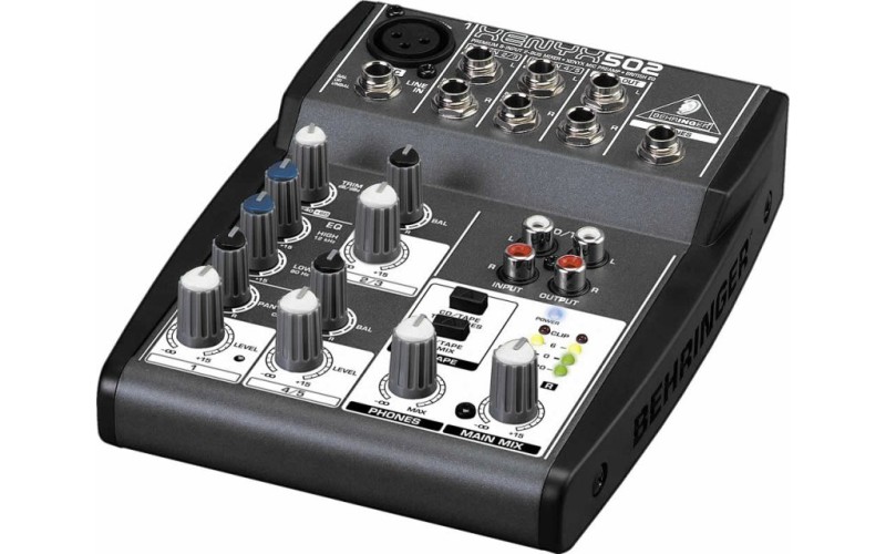 BEHRINGER 502 - малошумящий микшерный пульт