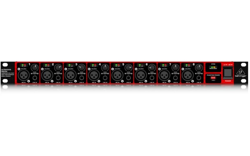 Behringer ADA8200 - высококачественный 8-канальный A/D и D/A конвертор