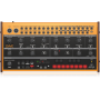 BEHRINGER CRAVE - аналоговый полумодульный синтезатор