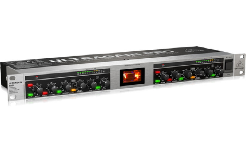 BEHRINGER MIC2200 V2 ламповый предусилитель для микрофонов