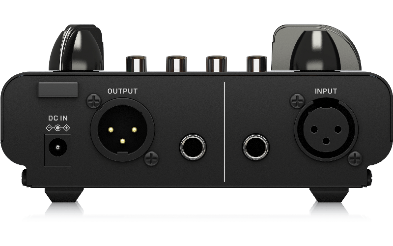 BEHRINGER MIC300 - ламповый предусилитель, лампа 12AX7, Pad, встроенный лимитер /+48В