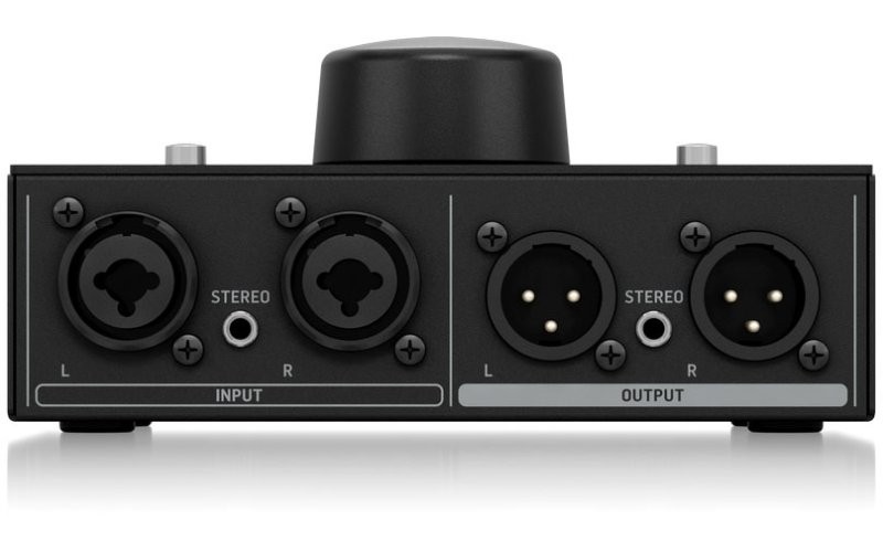 Behringer MONITOR1 - пассивный мониторный контроллер для студийных мониторов