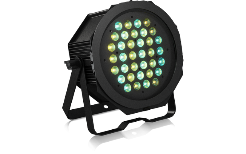 Behringer OCTAGON THEATER OT360 LED световой прибор типа PAR