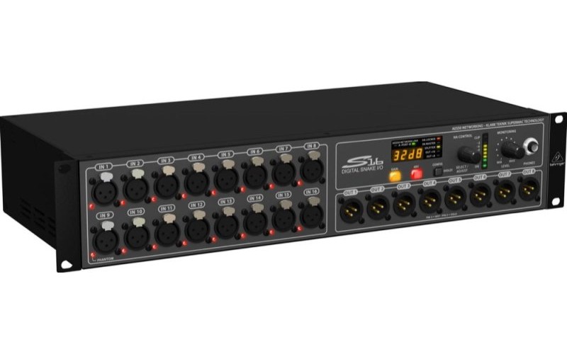 BEHRINGER P16-M 16-канальный цифровой мониторный микшер
