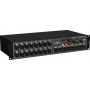 BEHRINGER P16-M 16-канальный цифровой мониторный микшер