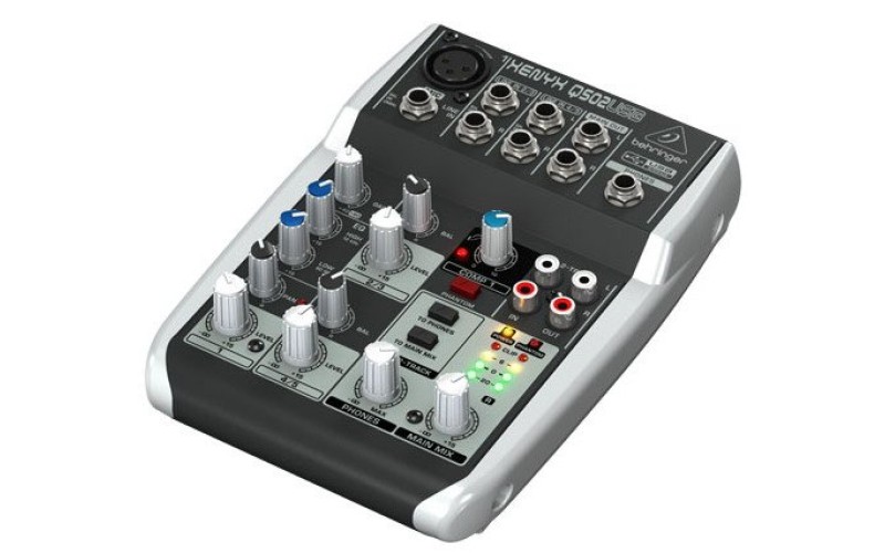 BEHRINGER Q502USB - микшер