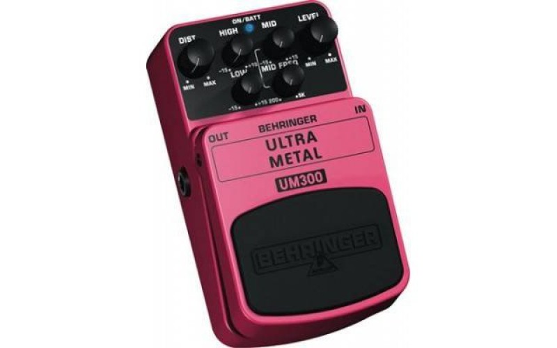 BEHRINGER UM300 - педаль эффектов дисторшн