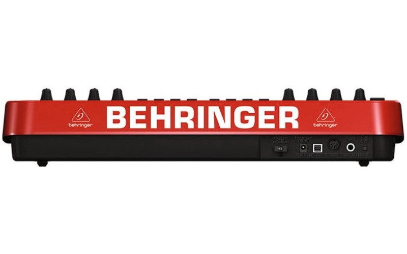BEHRINGER UMX250 - полноразмерная MIDI клавиатура