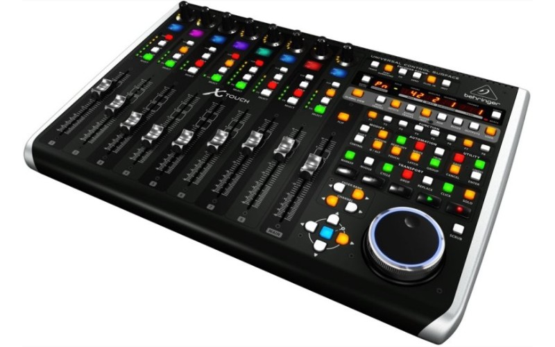 Behringer X-TOUCH - универсальный USB контроллер