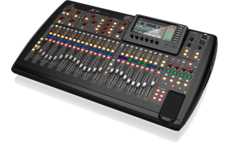 BEHRINGER X32 - цифровой программируемый микшерный пульт