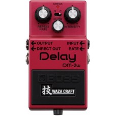 BOSS DM-2W waza craft delay - гитарная педаль