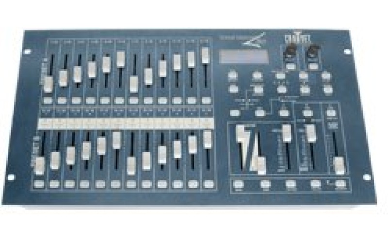 CHAUVET Stage Designer 50 контроллер для управления статичным светом