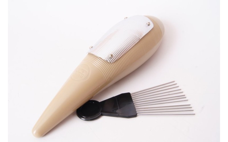 DADI GBW03 Пластиковый гуиро с щеткой и металлической накладкой