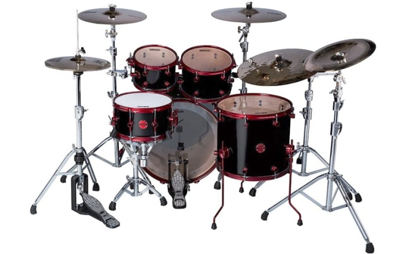 Ddrum REFLEX 522 BLK RED - ударная установка (2 коробки) 5 барабанов ( без тарелок и Hardware)