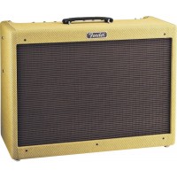 FENDER BLUES DELUXE™ REISSUE гитарный ламповый комбо, 40Вт
