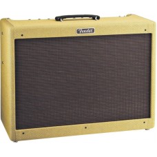 FENDER BLUES DELUXE™ REISSUE гитарный ламповый комбо, 40Вт