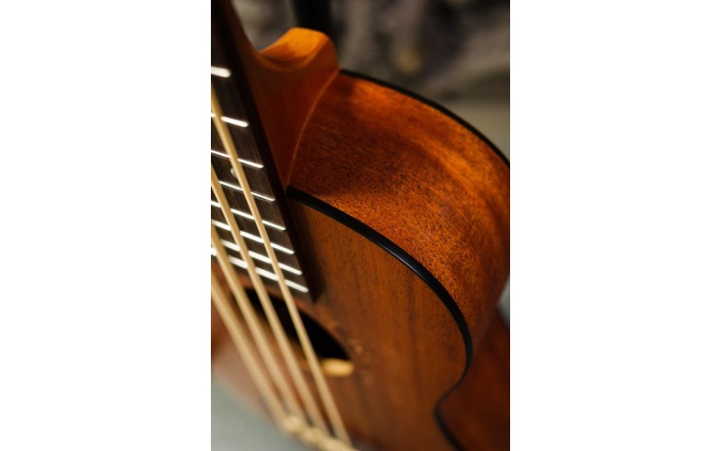 FLIGHT DU-BASS MAH/MAH - бас-укулеле + чехол