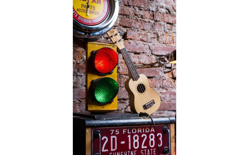 FLIGHT DUS 320 CEQ SP/ZEB CEQ - укулеле, сопрано