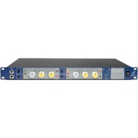 FOCUSRITE ISA TWO Двухканальный предусилитель.