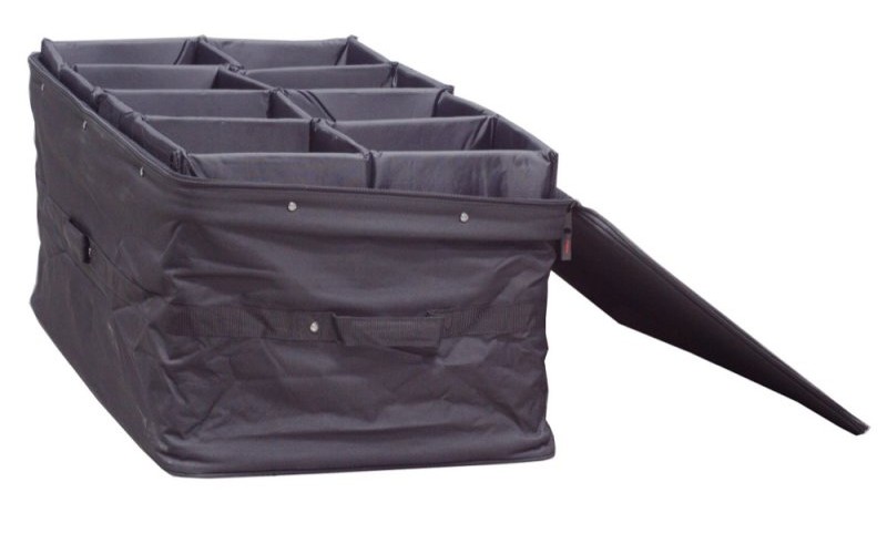 GATOR G-PAR 64LED8 - Нейлоновый кейс для 8-ми световых приборов типа ПАР64, колёса, выдвижная ручка