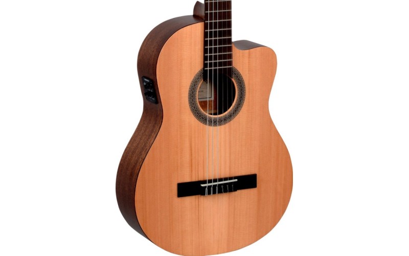 SIGMA CMC-STE - классическая гитара с подключением