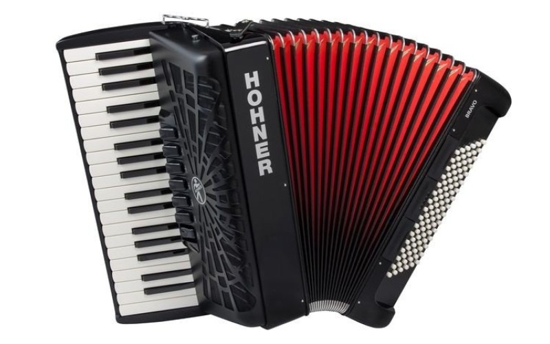 HOHNER The New Bravo III 96 (A16721) black - аккордеон 7/8