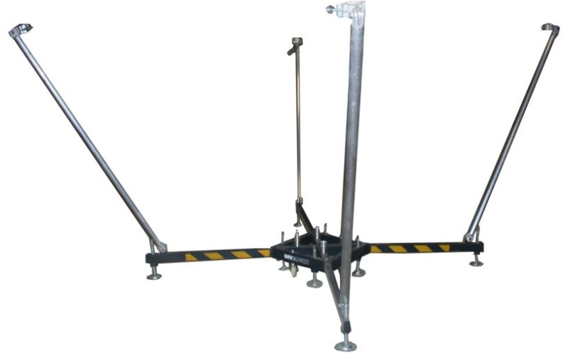 INVOLIGHT ISX29-BWL - площадка опорная для сценических комплексов (в комплекте лапы 4шт  откосы 4шт)