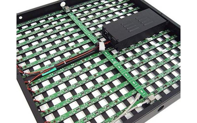 INVOLIGHT LED SCREEN45 - светодиодный RGB  экран, управление с РС через LedCont300