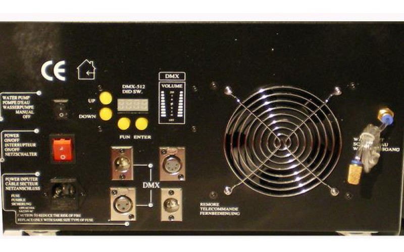 Involight LFM1200DMX - генератор тяжелого дыма 1200 Вт, DMX-512