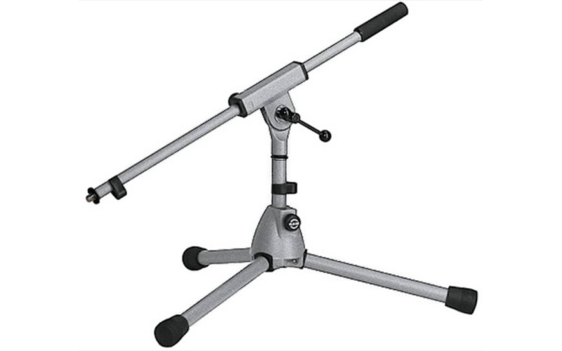 K&M 25910-300-87 низкая микрофонная стойка журавль для бас-бочки, металлические узлы, высота 280 мм,