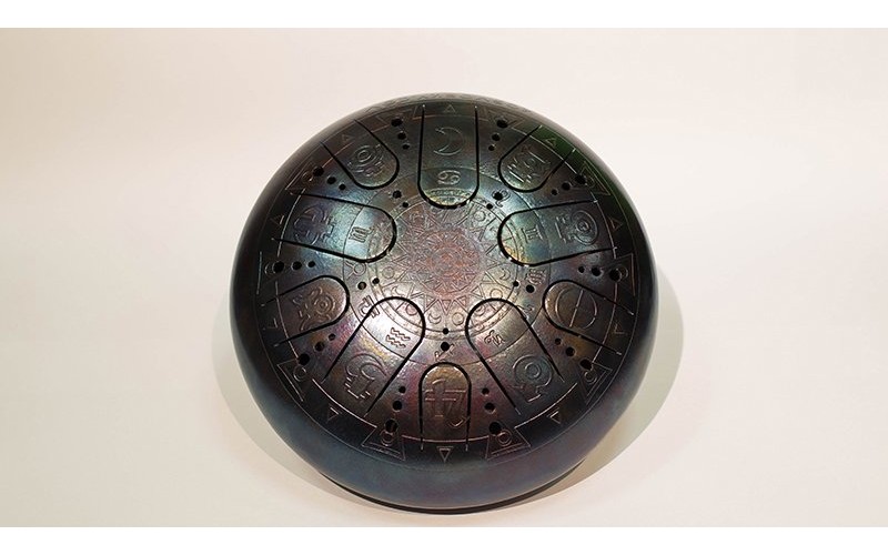 Kosmosky KSY.30.C.e2 Глюкофон 30см, гравировка «Ом в солнце», полукруглые лепестки, Си-минор,