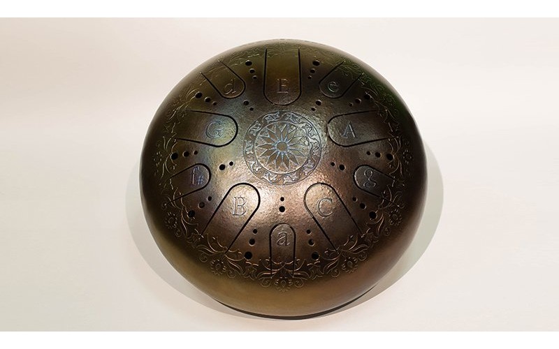 Kosmosky KSY.40.C.e1 Глюкофон 40см, гравировка «Ноты», полукруглые лепестки, Ми-минор,