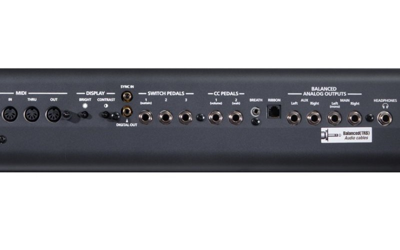 KURZWEIL PC3A7 - синтезатор, 76кл