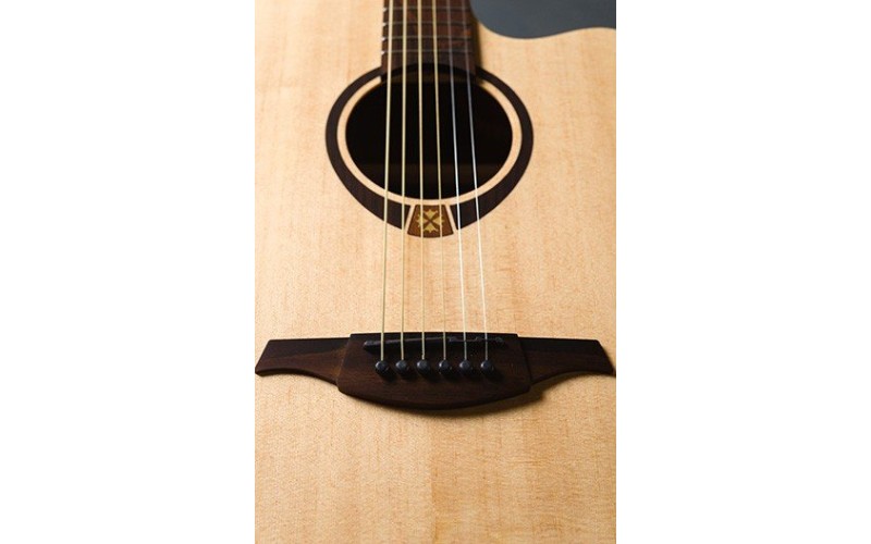 LAG T70DCE - Электроакустическая гитара, Дредноут