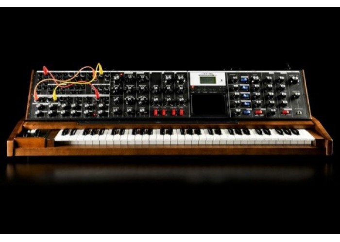 Moog Minimoog Voyager XL аналоговый синтезатор, 61кл