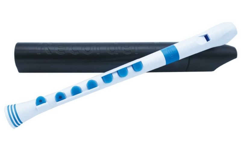 NUVO Recorder+ White/Blue with hard case блок-флейта сопрано, строй - С, немецкая система, накладка